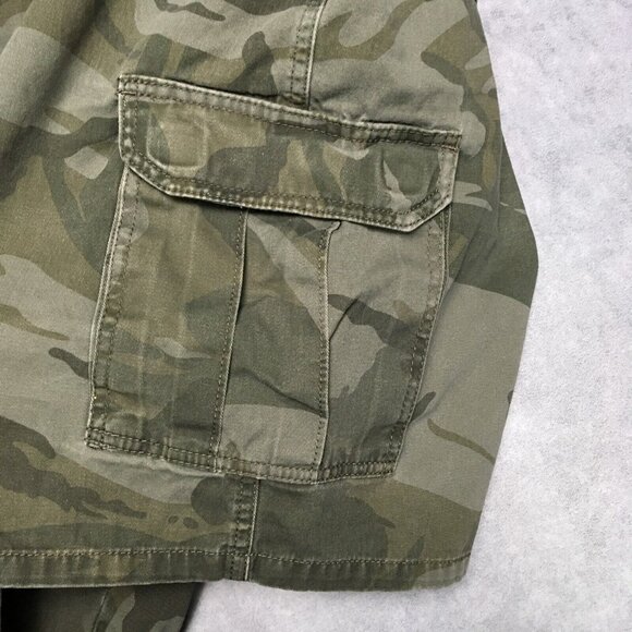 Wrangler Mens Camo Cargo Shorts size 40 - 42 Green Cotton Stretch Camouflage - Picture 6 of 13